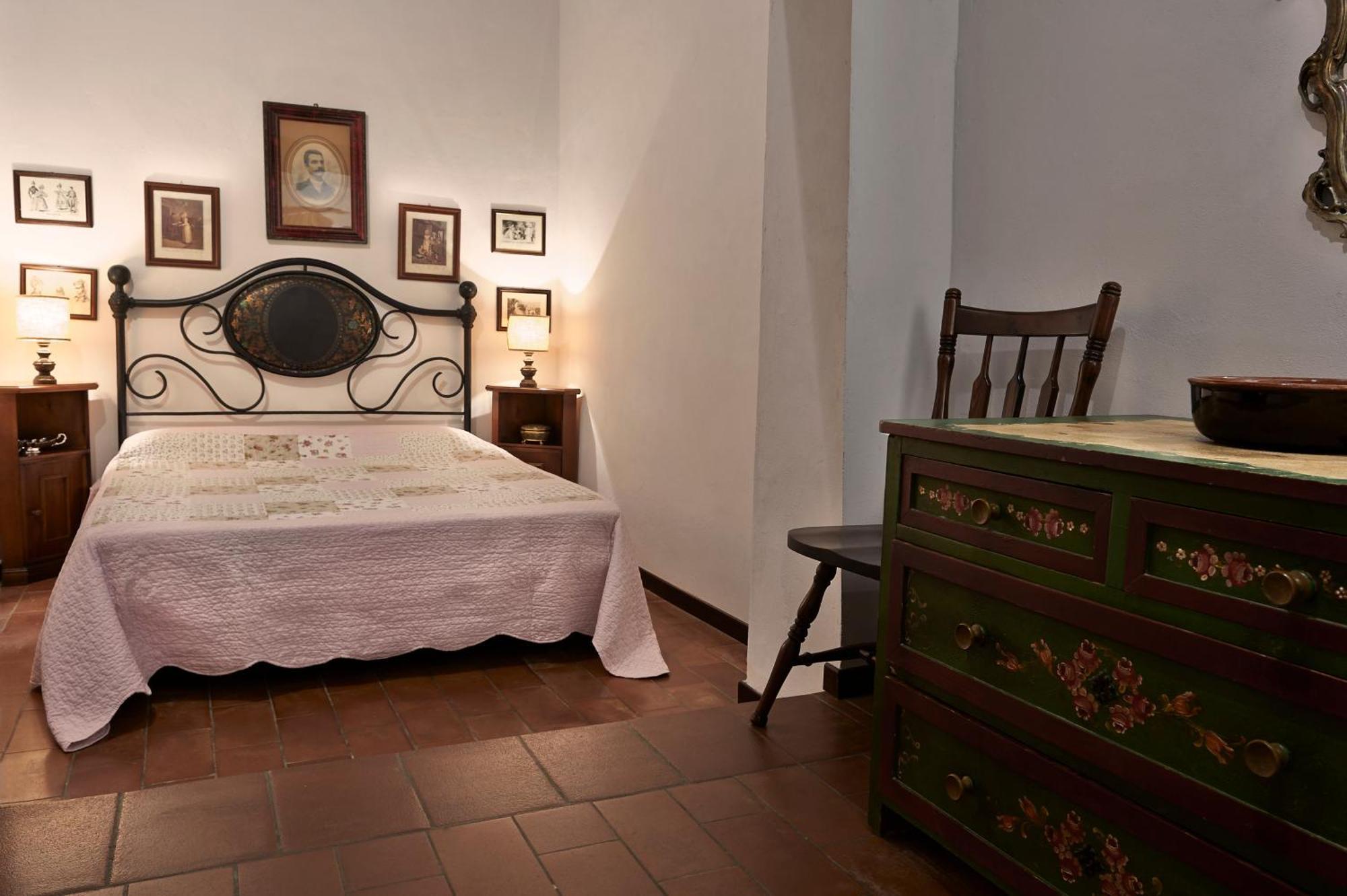 Colle Val D'Elsa - Agriturismo Bardeggiano Habitación foto